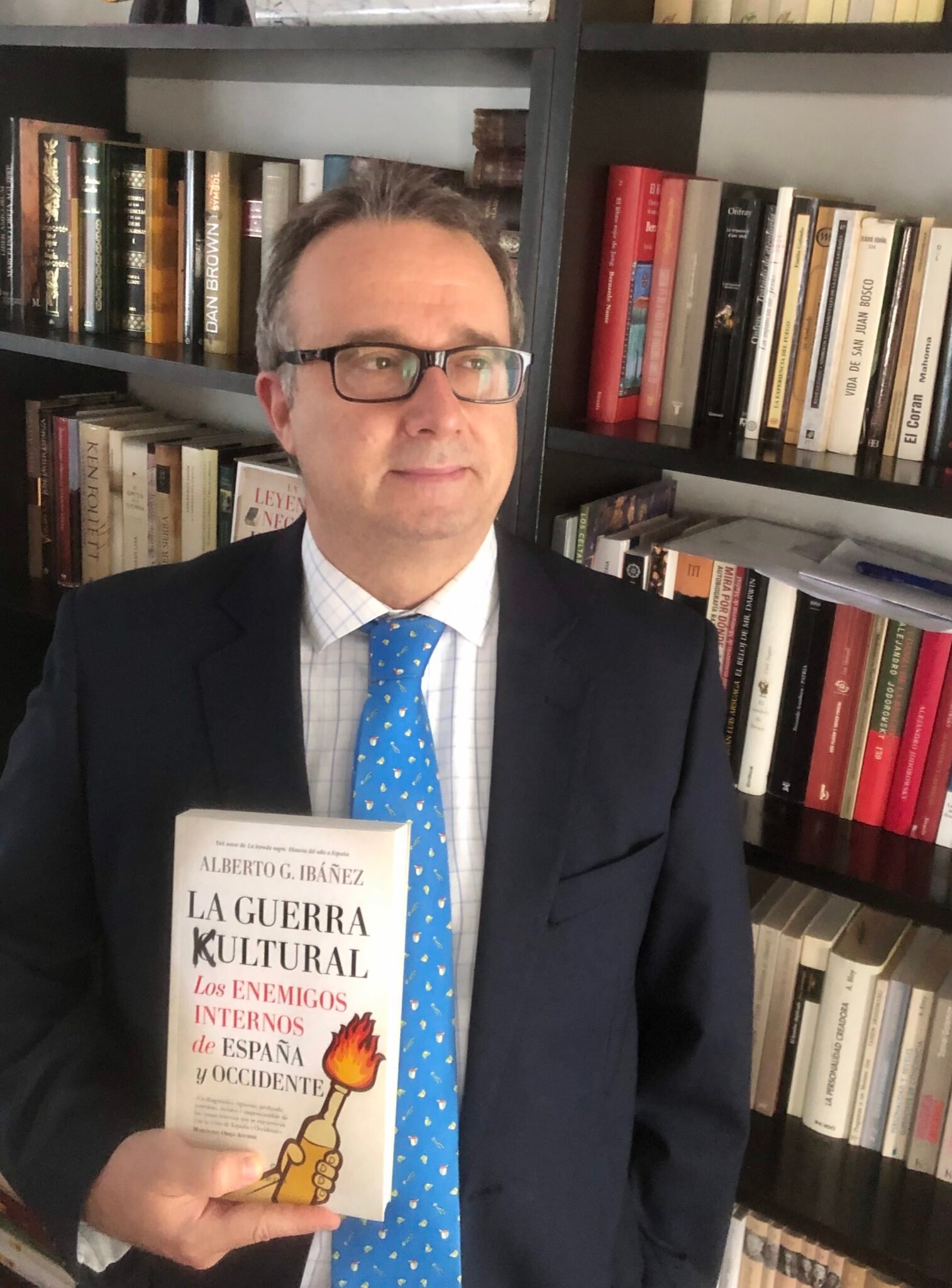 Alberto G. Ibáñez Escritor Revista Digital LA RECONSTRUCCIÓN www ...